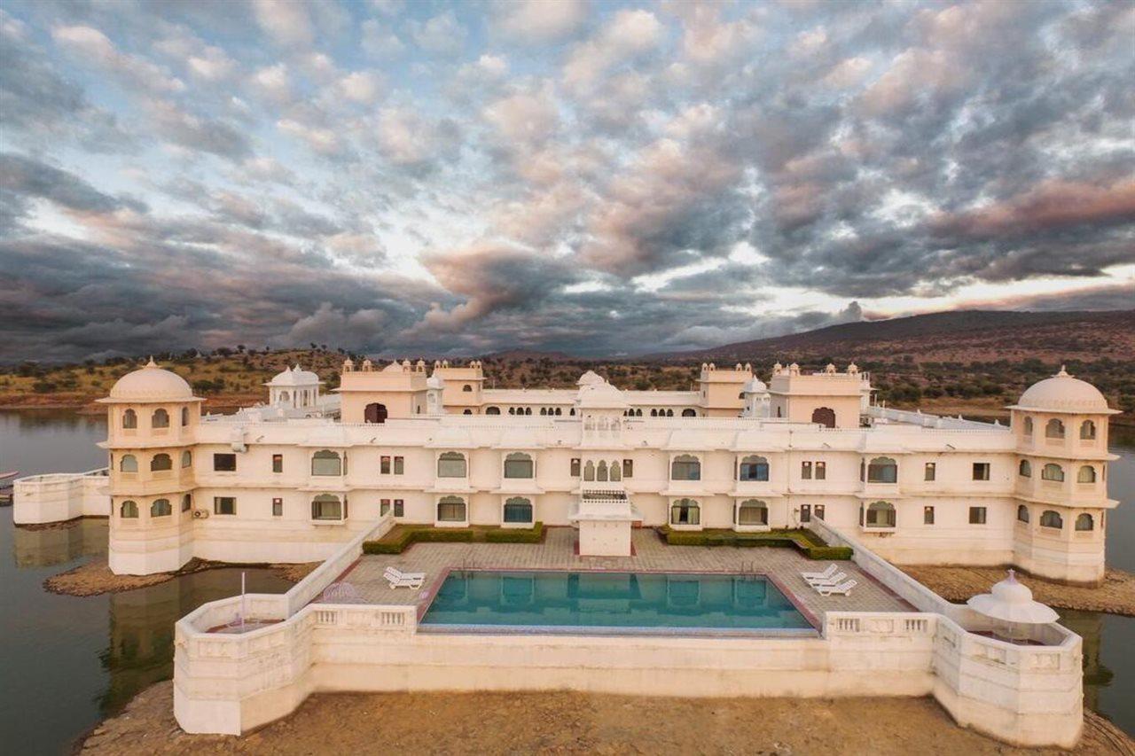 Juesta Lake Nahargarh Palace, Chittorgarh Parsoli Екстер'єр фото